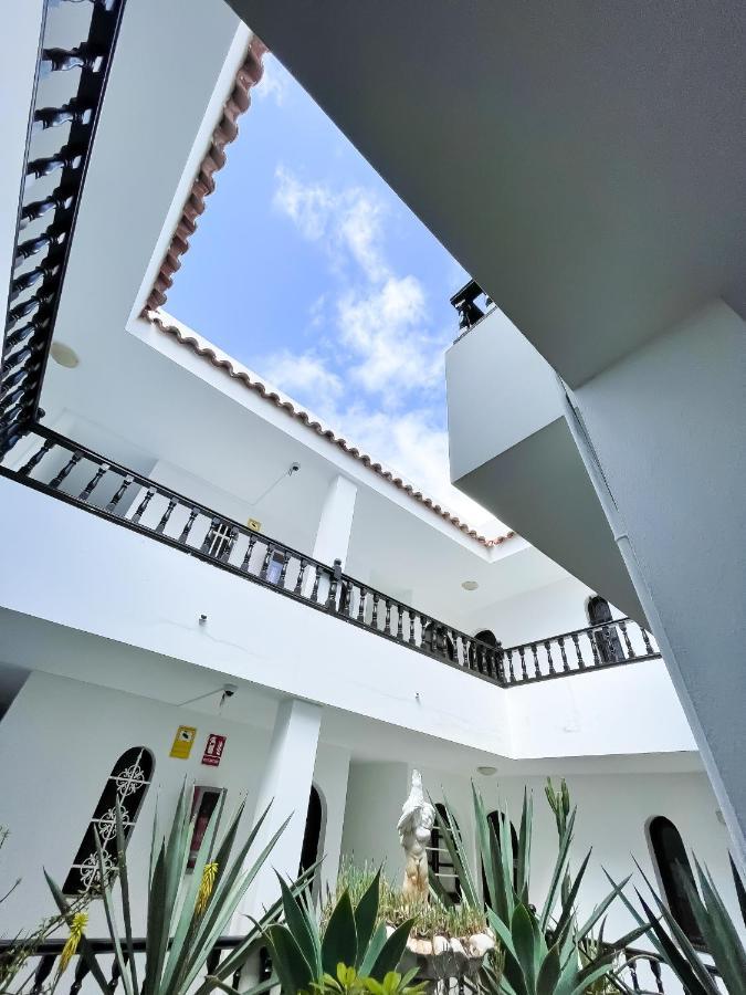 Central House Corralejo Buitenkant foto